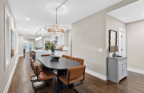 Salemtown House | Hot Tub + Rooftop Lounge + Game Room | Buchanan Arts | The Mod Buchanan