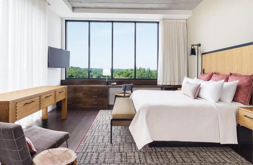 Athens Hotel | Hotel Indigo Athens - University Area by IHG