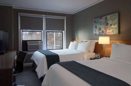 Downtown Seattle Hotel | Hotel Max | 2 Double Beds | Art Hotel Energy, Denny Triangle, Downtown Walks