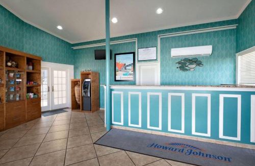 Ocean City Hotel | Howard Johnson by Wyndham Ocean City Oceanfront
