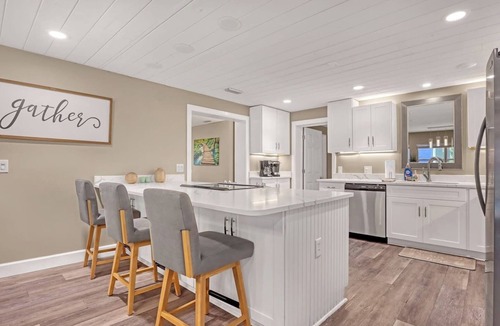 Melbourne House | HUGE 5bd/4ba Pool/Spa Sleeps 14+ Bunks USSSA
