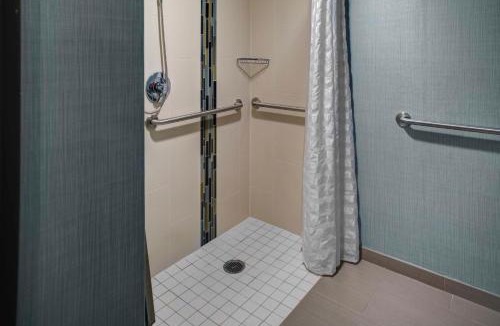 Bearss Plaza Hotel | Hyatt Place Tampa Busch Gardens