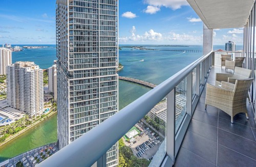 Downtown Miami Apartment | Icon Brickell