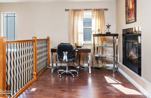 Sand Lake House | Immaculate home conveniently located