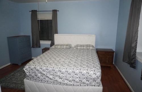Newark Apartment | In the Circle, UD, Sports, D Park, tax free Shopping