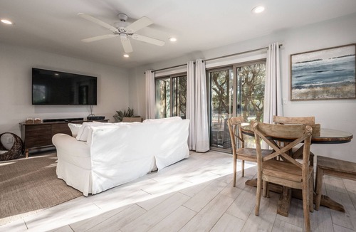 Inlet Beach Condo | Inlet Hideaway! Close to Beach & Pool! "Swell Dunes"
