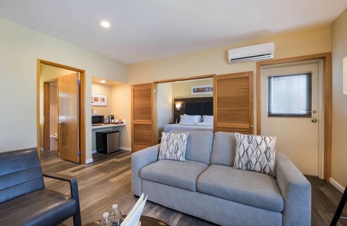 Northwest Everett Hotel | Inn at Port Gardner-Everett Waterfront, an Ascend Collection Hotel