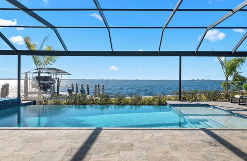 Yacht Club Villa | Intervillas Florida - Villa Bayshore