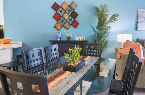 Isla del Sol Apartment | Isla Del Sol Rentals St Petersburg