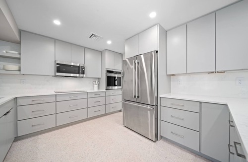 Sanibel House | Island Dreams: Remodeled West Gulf Drive Pool Home