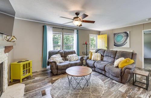 Macon House | It's Our Pleasure! Lake Escape w/Boat Ramp