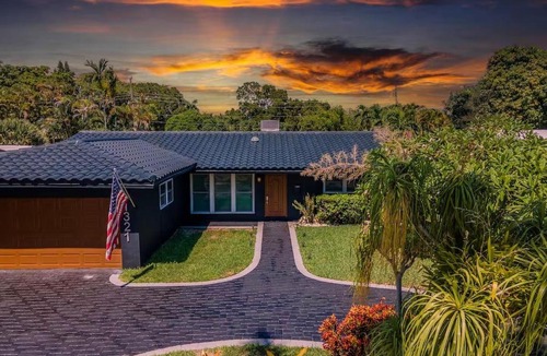 South Lake House | Jardins D'eden Turfed Pool 6Min Beach