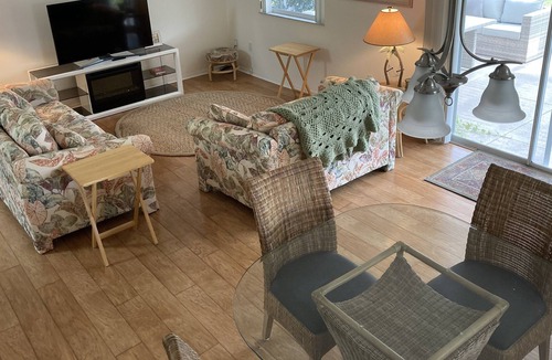 Santo Domingo Villa | Jasmine Villa sleeps 6, LG lanai, Near Spanish Springs & Pool, Golf Cart for 4