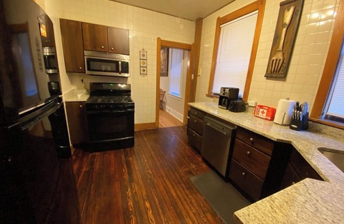 Point Breeze North Apartment | Jewel in Historic Point Breeze