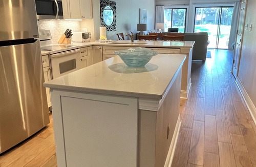 Shipyard Plantation Villa | July 25 - Aug. 1 Open. 5 Min Walk to Beach- Beach Locker & Chairs, Total Reno.