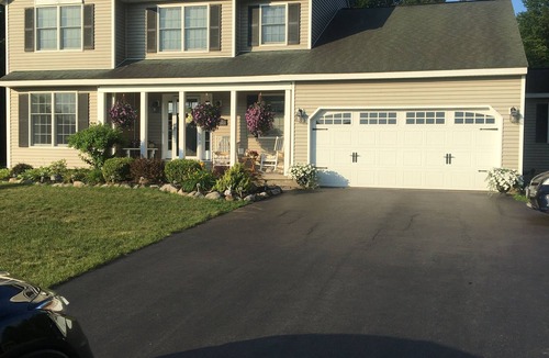Saratoga Springs House | Just Five Miles From Saratoga Racetrack and 15 miles to Lake George, Glens Falls