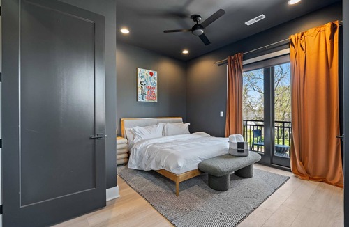 East Nashville Apartment | Kay’s Retreat 1BR Modern Stay Walk to Dining