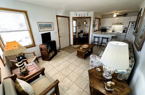 Kill Devil Hills Condo | KD2009A- Near The Beach-1 BR Condo with Wifi, 2 Comm. Pools And Kiddie Pool!