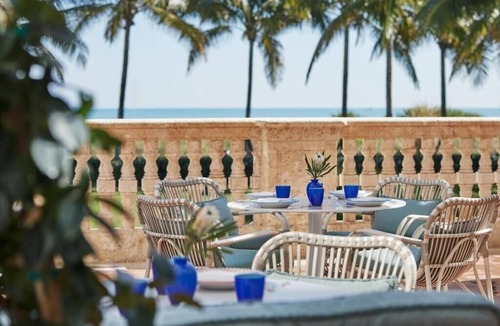 Surfside Apartment | King Room Near Crudo Bar MIA