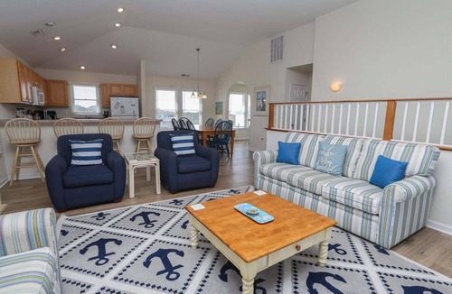 Carolina Dunes House | LADY CORTEZ - 6 bed, 5.1 pool home, dog friendly. Walk to beach AND sound access!