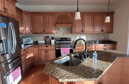 Livingston House | Lake Anna Waterfront Retreat Private Pool, Spa & Game Room Sleeps Large Groups