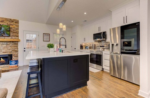 Jasper House | Lake Vista Lodge - Hot Tub in Bent Tree Community
