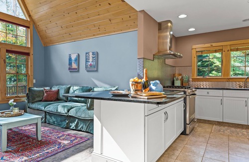 Owls Head House | Lakefront Adirondack Cabin w Private Dock, Kayaks & Stunning Views