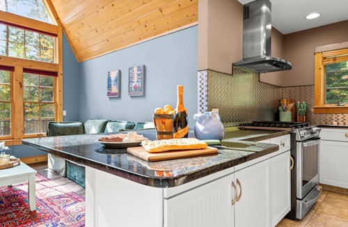 Owls Head House | Lakefront Adirondack Cabin w Private Dock, Kayaks & Stunning Views
