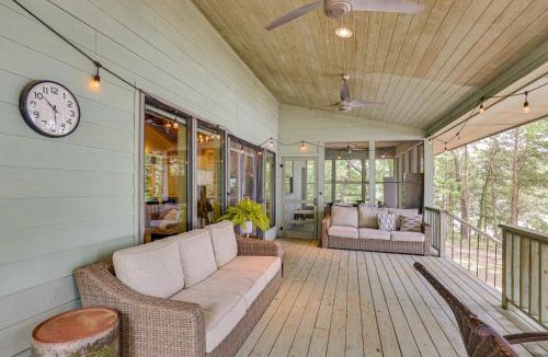 Winnsboro House | Lakefront Winnsboro Home w/20+ Acres!