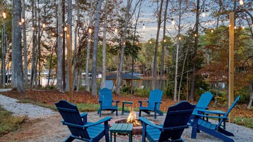 Wise House | Lakin' Reel Memories - Lake Gaston