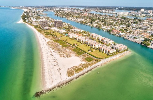 Sunset Beach House | Land's End 10-304 Beach Front - Premier
