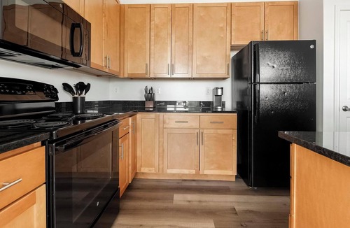 Frederick Apartment | Landing | Amazing 2BD, Gym, Pool