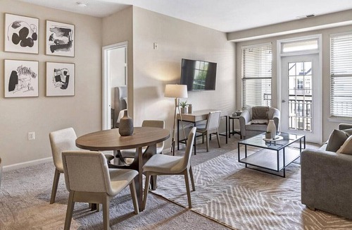 Leesburg Apartment | Landing at Windsor Leesburg Apartments - 2 Bedrooms in Downtown Leesburg