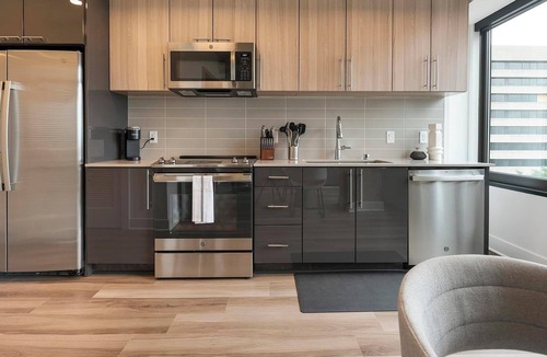 Baileys Crossroads Apartment | Landing | Beautiful 1BD, Gym, Game Room