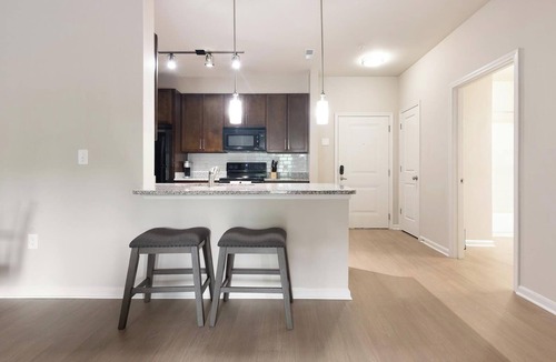 Manassas Park Apartment | Landing | Chic 1BD, Pool, Gym