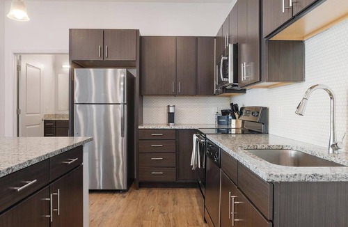 Tarpon Springs Apartment | Landing | Chic 2BD, Clubhouse