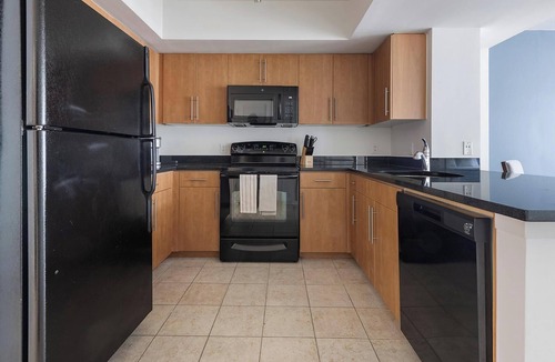 Navy Yard Apartment | Landing | Incredible 2BD, Courtyard