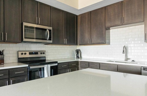 Palmetto Apartment | Landing | Incredible 2BD, Pool, Yoga Studio