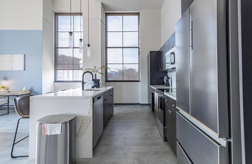 Downtown Hartford Apartment | Landing | Modern 2BD in Downtown Hartford