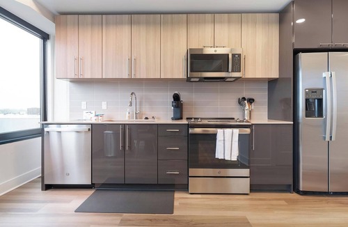 Baileys Crossroads Apartment | Landing | Spectacular 1BD, Gym, Game Room