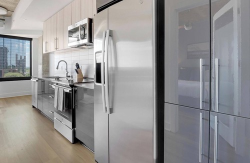 Baileys Crossroads Apartment | Landing | Stunning 1BD, Game Room, Gym