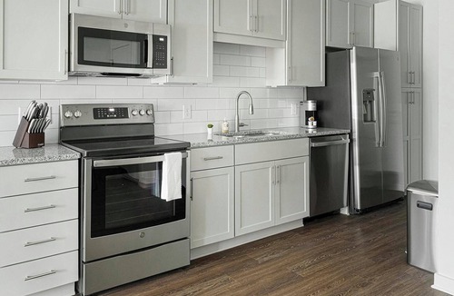 East Raleigh Apartment | Landing | Stunning Studio, Clubhouse, Yoga Studio