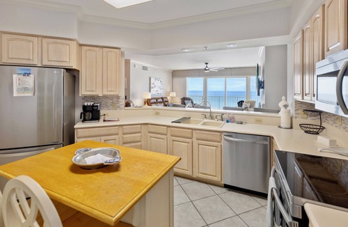 Bel Air Condo | Large Beachfront Condo
