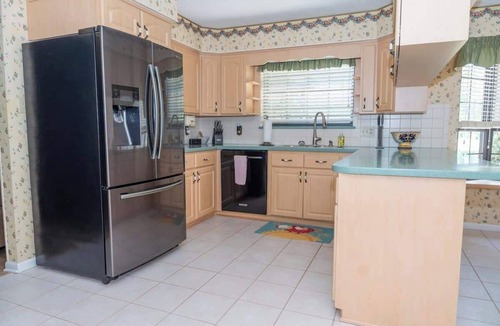 Wildwood House | Large family friendly home close to The Villages