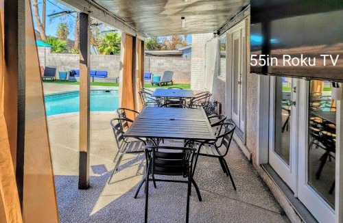 Paradise House | Las Vegas Family Oasis with Pool, Spa near LV-Strip, Airport