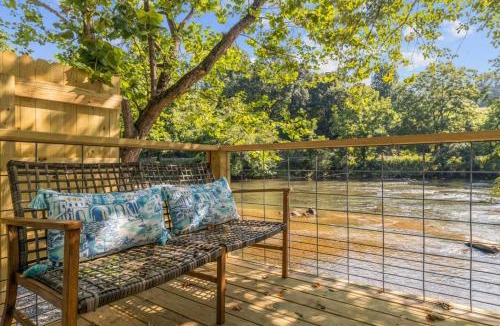 Dillsboro Apartment | Laurel Bush Combo - 6 Waterfront Homes, Fish, Hike, and Mountain Views!