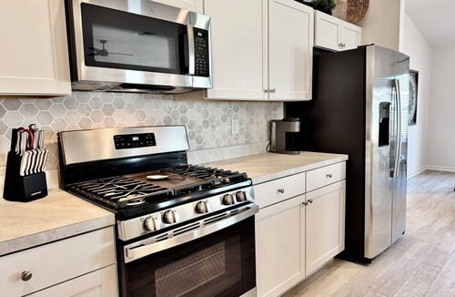 Sumter County House | Leaf It All Behind - 3/2 in The Village of Moultrie Creek, Near Brand New Eastport