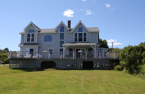 Martinsville House | LillyView-Magnificent Ocean views!