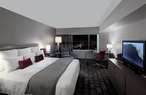 Hollywood Hotel | Loews Hollywood Hotel