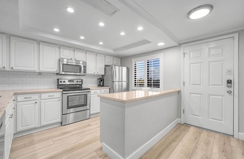 Sanibel Condo | Loggerhead Cay #434 - Sanibel Island beach view condo- tennis, heated pool